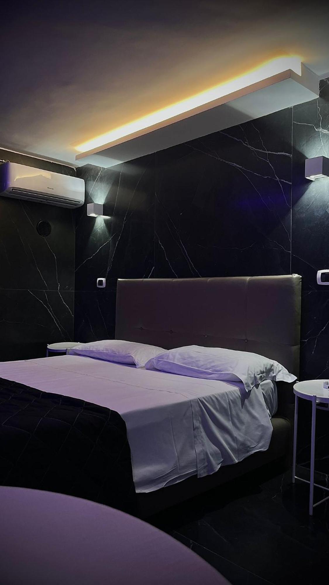 Hotel Glem Varcaturo Ngoại thất bức ảnh