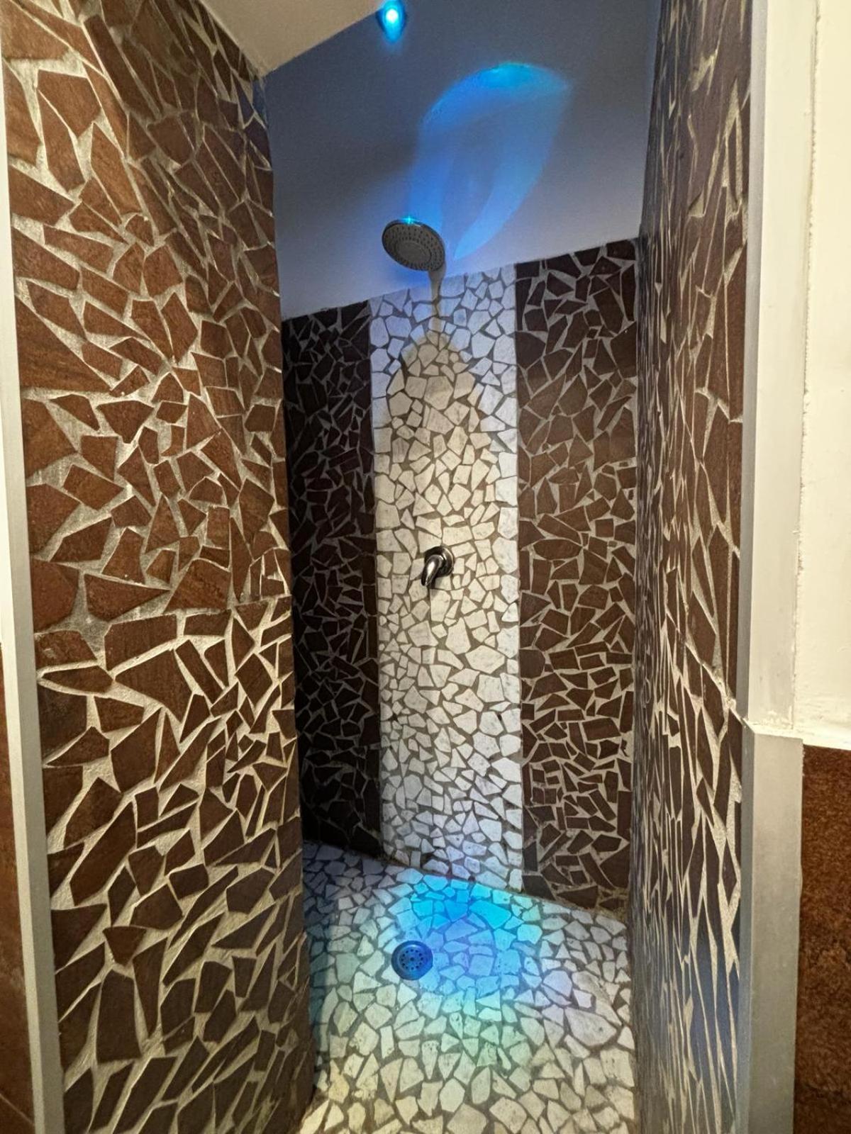 Hotel Glem Varcaturo Ngoại thất bức ảnh